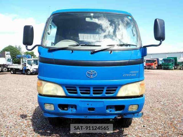 Toyota DYNA TRUCK 2003-03 1742553-7