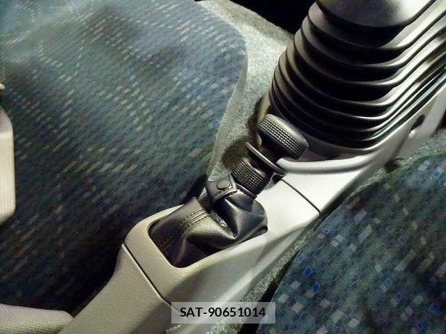 Toyota DYNA TRUCK 2024-03 1742472-16