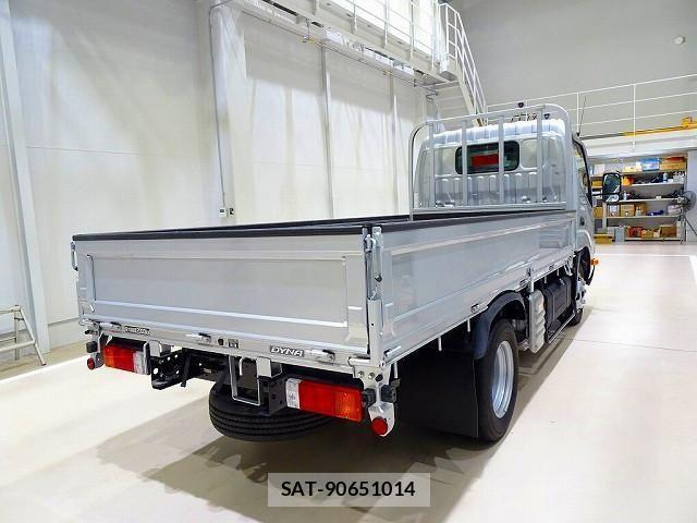 Toyota DYNA TRUCK 2024-03 1742472-2