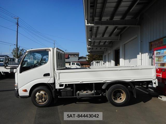 Toyota DYNA TRUCK 2014-12 1742558-4