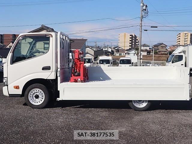 Toyota DYNA TRUCK 2018-10 1742514-12