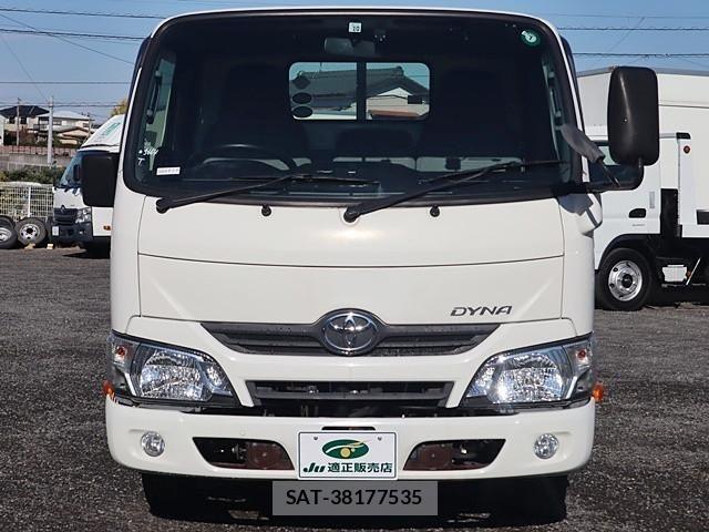 Toyota DYNA TRUCK 2018-10 1742514-2