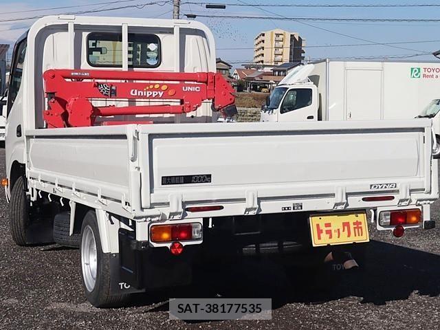 Toyota DYNA TRUCK 2018-10 1742514-6
