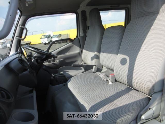 Toyota DYNA TRUCK 2017-06 1742533-20