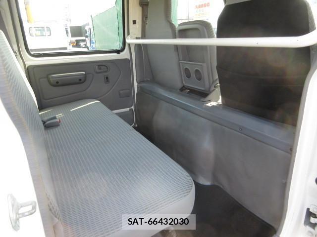 Toyota DYNA TRUCK 2017-06 1742533-26