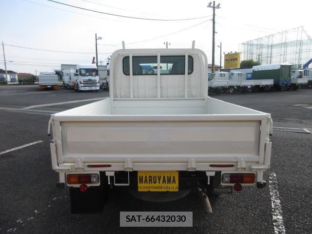 Toyota DYNA TRUCK 2017-06 1742533-6