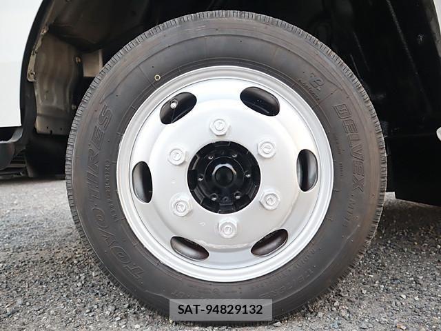 Toyota DYNA TRUCK 2014-07 1742547-23