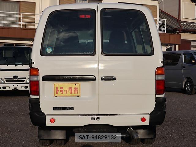 Toyota DYNA TRUCK 2014-07 1742547-5
