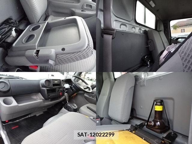 Toyota DYNA TRUCK 2019-11 2008452-17