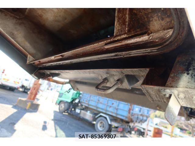 Toyota DYNA TRUCK 2012-11 2029422-28