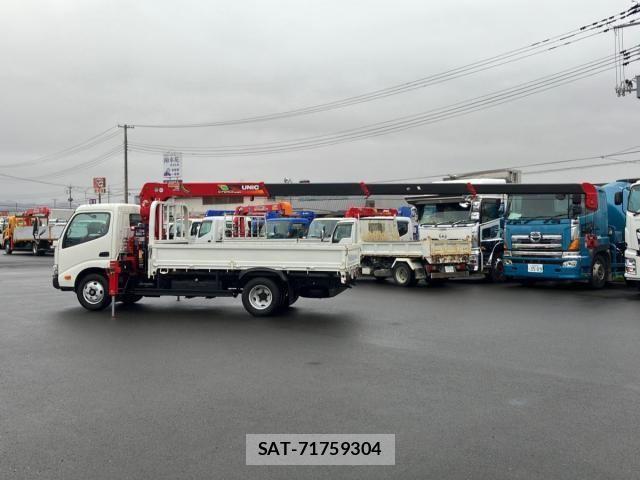 Toyota DYNA TRUCK 2022-03 2099242-4
