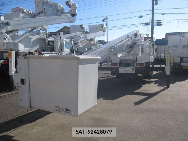 Toyota DYNA TRUCK 2010-03 2208329-9
