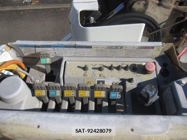Toyota DYNA TRUCK 2010-03 2208329-12