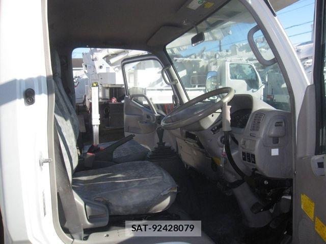 Toyota DYNA TRUCK 2010-03 2208329-17