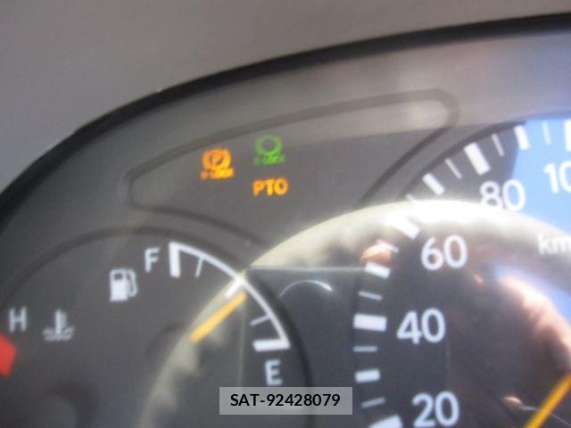 Toyota DYNA TRUCK 2010-03 2208329-24