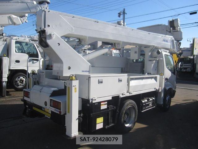 Toyota DYNA TRUCK 2010-03 2208329-3
