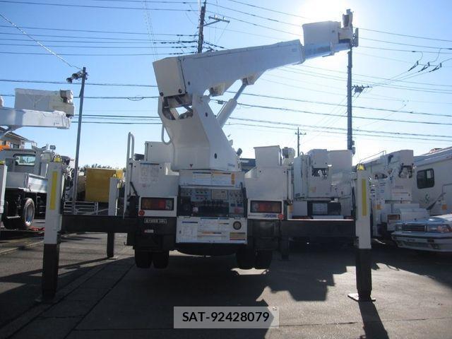 Toyota DYNA TRUCK 2010-03 2208329-8