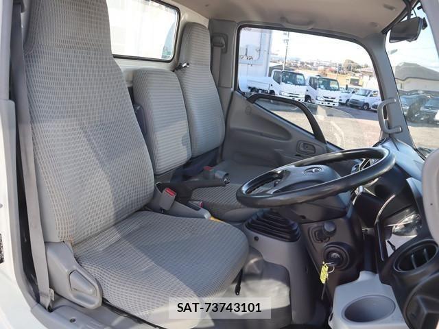 Toyota DYNA TRUCK 2018-03 2316300-27