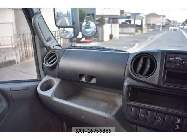 Toyota DYNA TRUCK 2020-09 2316302-13