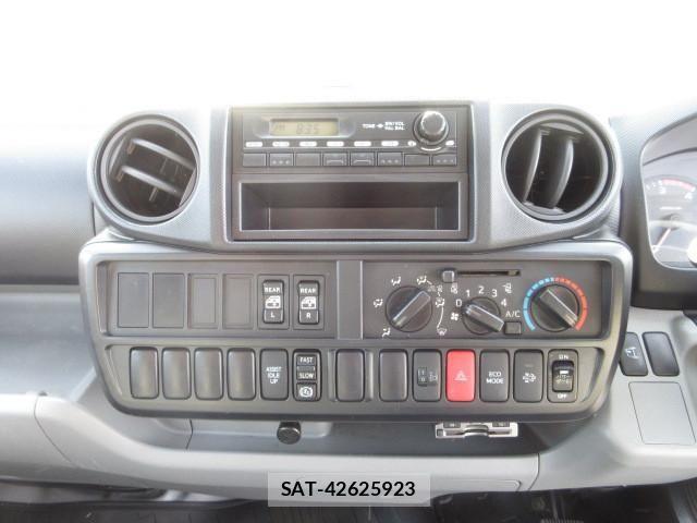 Toyota DYNA TRUCK 2013-07 2316297-19