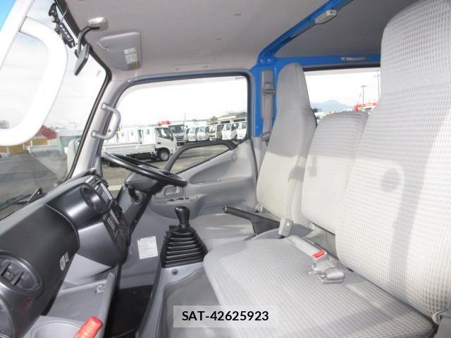 Toyota DYNA TRUCK 2013-07 2316297-23