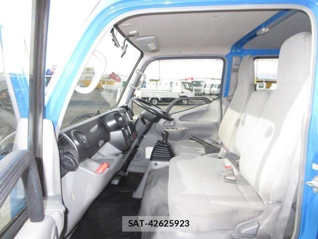 Toyota DYNA TRUCK 2013-07 2316297-24