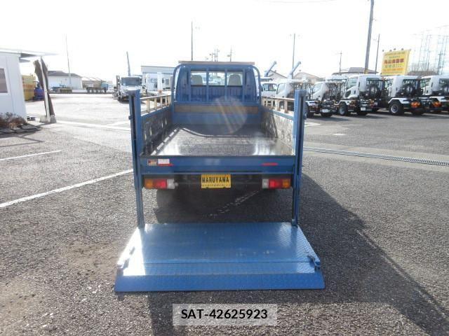 Toyota DYNA TRUCK 2013-07 2316297-8