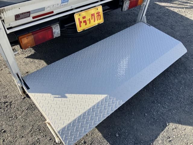 Toyota DYNA TRUCK 2017-06 2385681-5