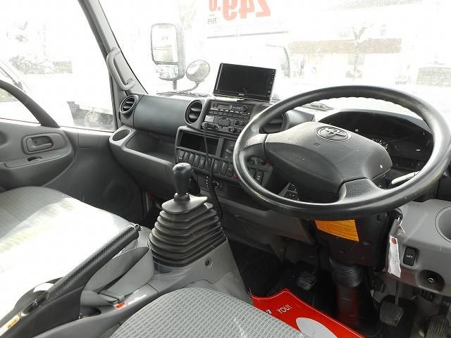 Toyota DYNA TRUCK 2015-09 2385701-10