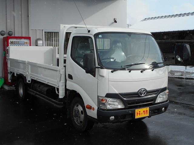 Toyota DYNA TRUCK 2015-09 2385701-2