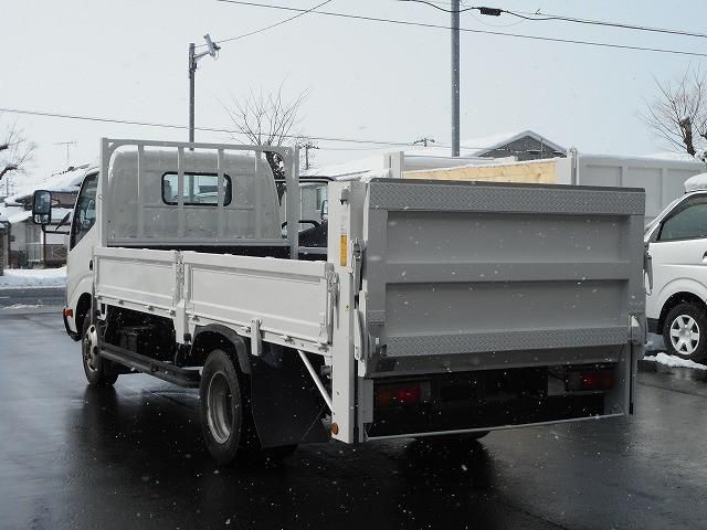 Toyota DYNA TRUCK 2015-09 2385701-7