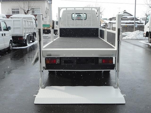 Toyota DYNA TRUCK 2015-09 2385701-8