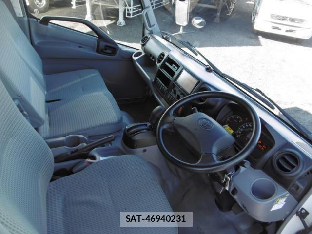 Toyota DYNA TRUCK 2017-11 2446192-11