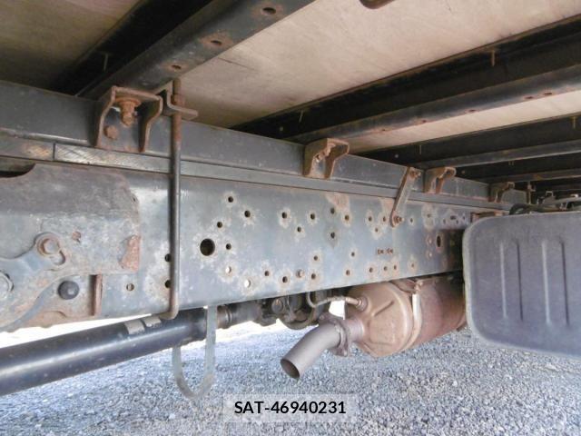 Toyota DYNA TRUCK 2017-11 2446192-23