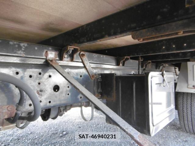 Toyota DYNA TRUCK 2017-11 2446192-25