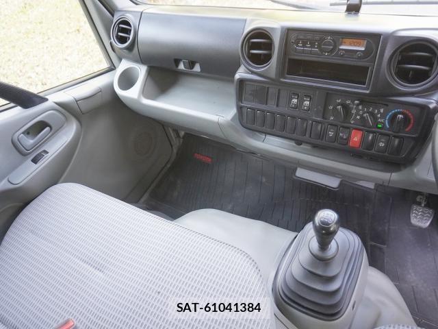 Toyota DYNA TRUCK 2018-02 2485943-23