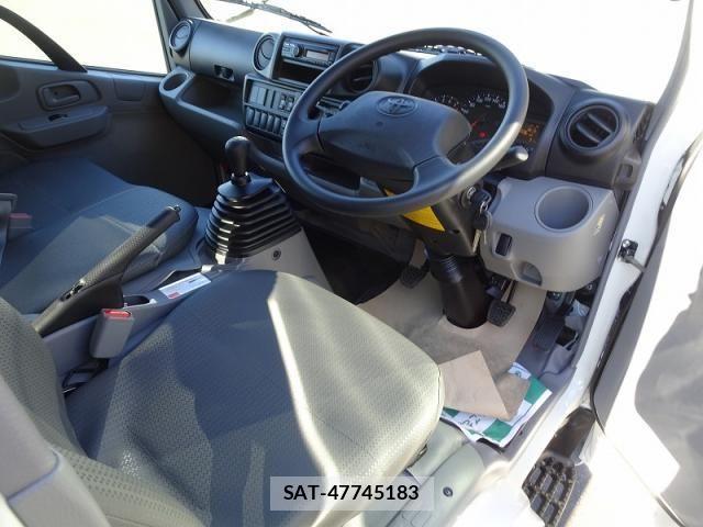 Toyota DYNA TRUCK 2025-12 2663697-8