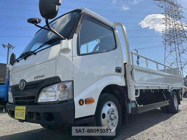 Toyota DYNA TRUCK 2013-10 3014171-0
