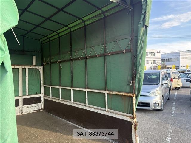 Toyota DYNA TRUCK 2015-11 3372383-14