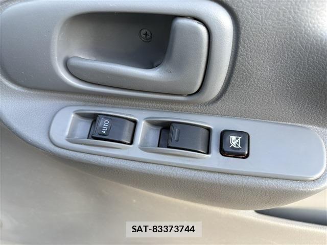 Toyota DYNA TRUCK 2015-11 3372383-17