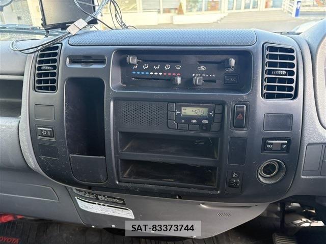 Toyota DYNA TRUCK 2015-11 3372383-22