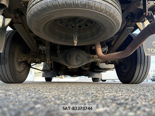 Toyota DYNA TRUCK 2015-11 3372383-27