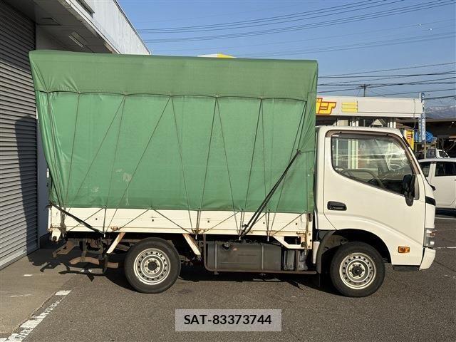 Toyota DYNA TRUCK 2015-11 3372383-3
