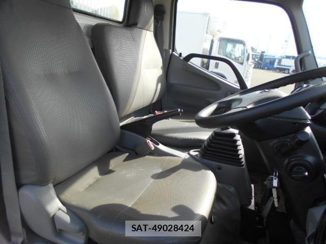 Toyota DYNA TRUCK 2017-01 3420884-15