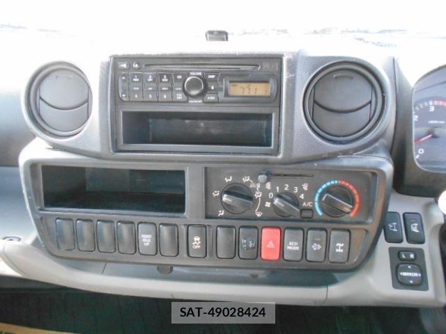 Toyota DYNA TRUCK 2017-01 3420884-17