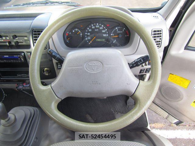 Toyota DYNA TRUCK 2005-04 3714053-18