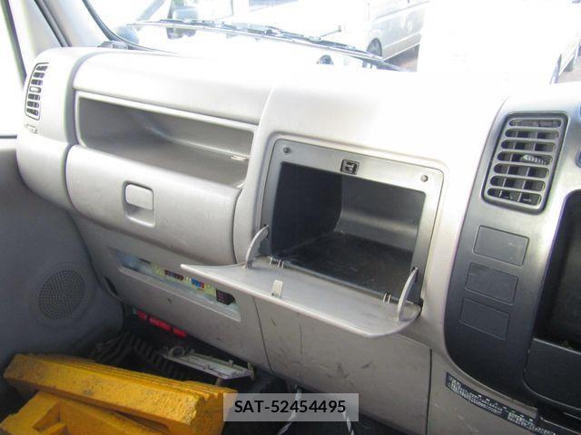 Toyota DYNA TRUCK 2005-04 3714053-22