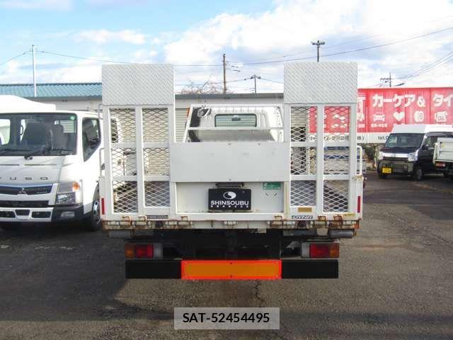 Toyota DYNA TRUCK 2005-04 3714053-5