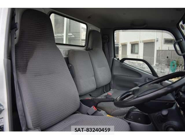 Toyota DYNA TRUCK 2017-01 3832448-9