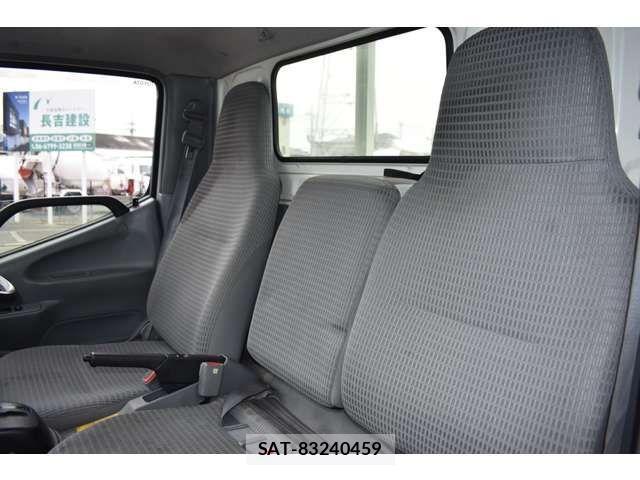 Toyota DYNA TRUCK 2017-01 3832448-10